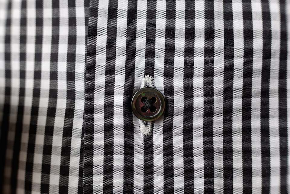 オーダーメイドシャツ|黒蝶貝ボタン