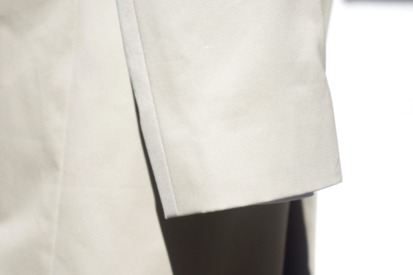 オーダーステンカラーコート|袖口筒袖