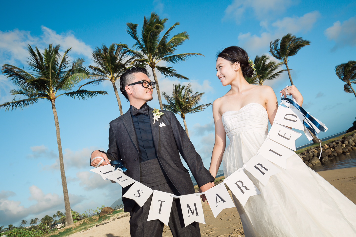 ハワイ・セントカタリーナシーサイドチャペル|結婚式のウェディングスーツ