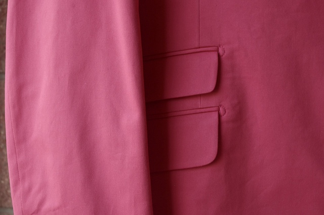 ピンク色のスーツ｜オーダーメイド