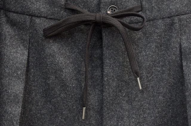 ワイドパンツ｜フランネルのドローコード仕様