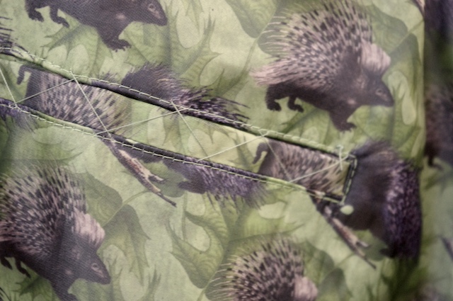 カシミヤロングコートのオーダーメイド｜ブルーのラグランスリーブ