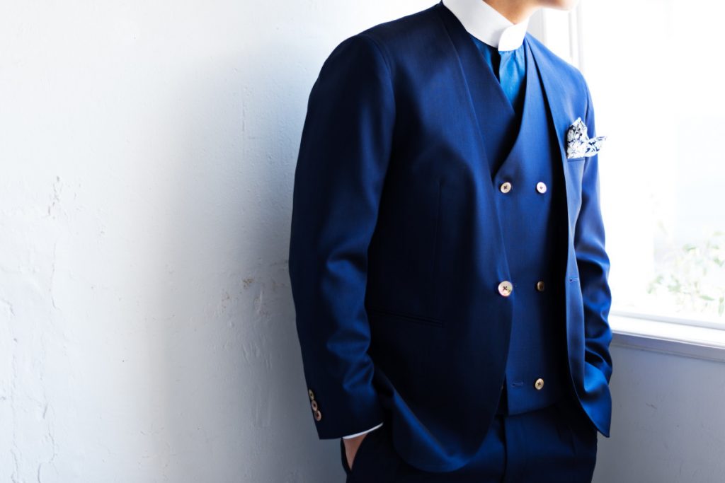 ノーカラースーツ｜スリーピース