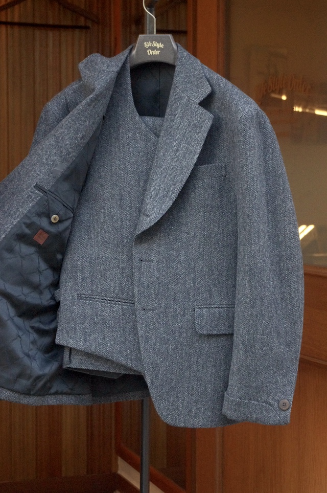 ツイード生地のスリーピーススーツ|オーダーメイド