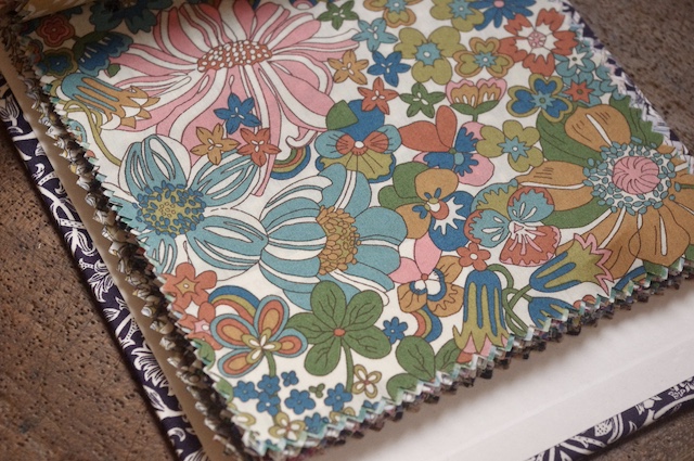 リバティプリント