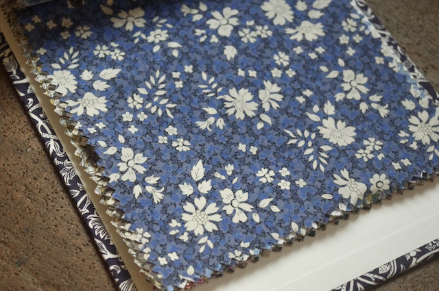 リバティプリント