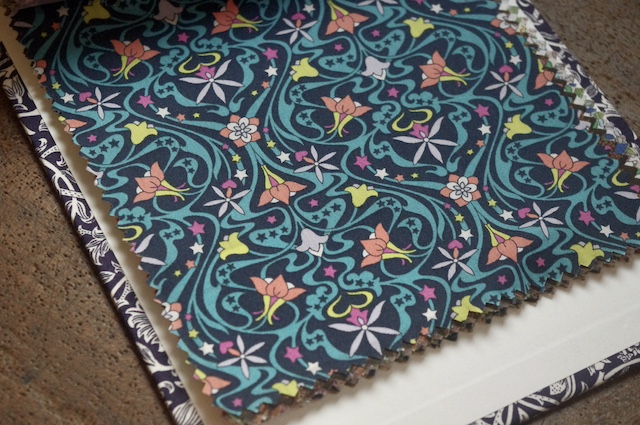 リバティプリント