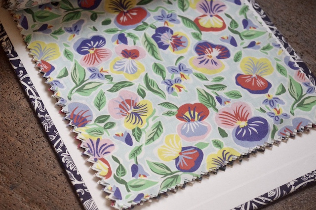 リバティプリント