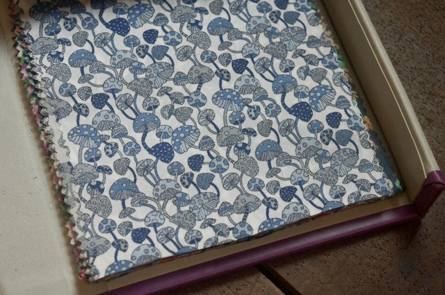 新作裏地入荷|リバティプリント