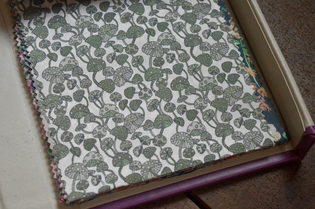 新作裏地入荷|リバティプリント