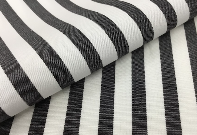 黒ストライプ柄のオーダーシャツ生地