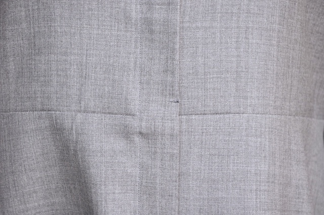 グレーのシャツワンピース