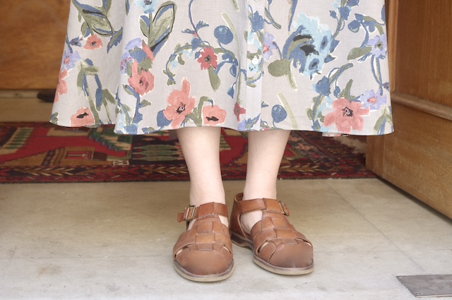 花柄の半袖シャツワンピース|スカート