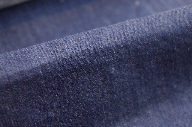 シャツワンピース用のデニム生地