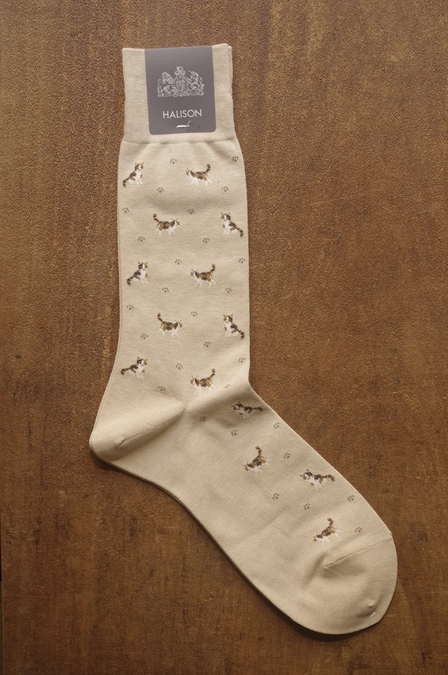 三毛猫柄のソックス|ベージュ