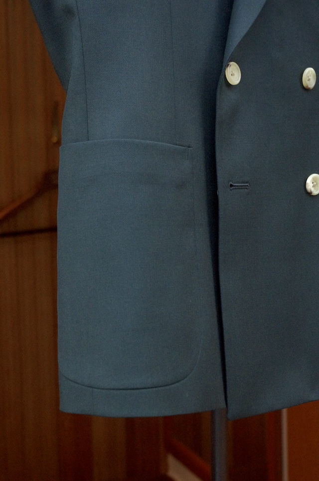 グリーン色(緑)のダブルスーツ｜アウトポケット