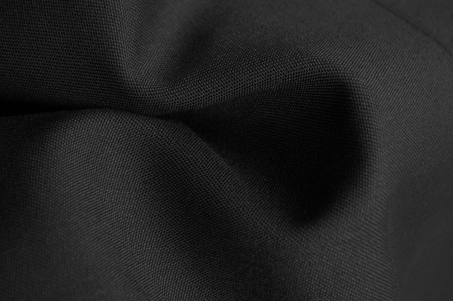 ブラックスーツ(略礼服)のオーダーメイド|黒無地の生地